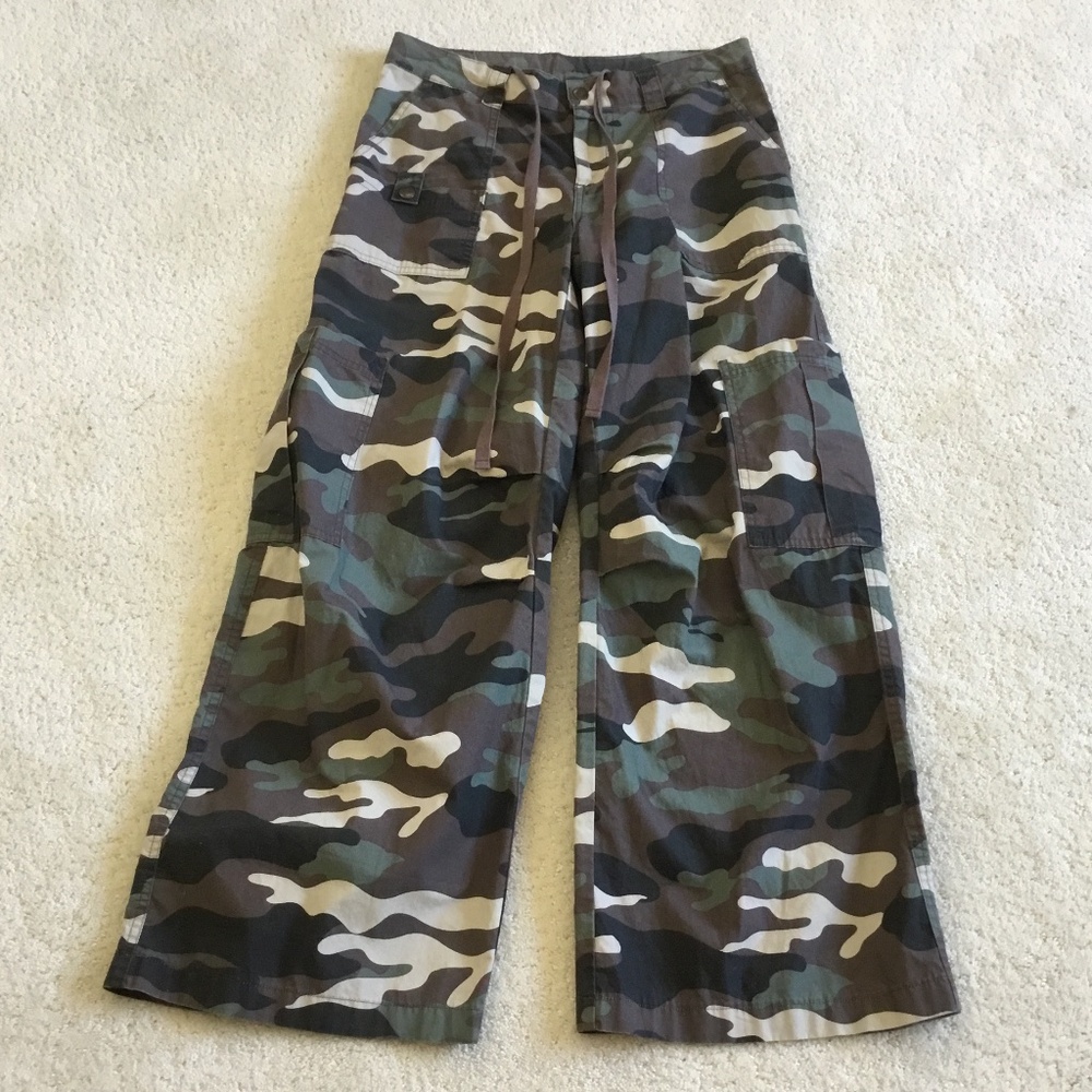 Wild Fable Camo Cargo Pants